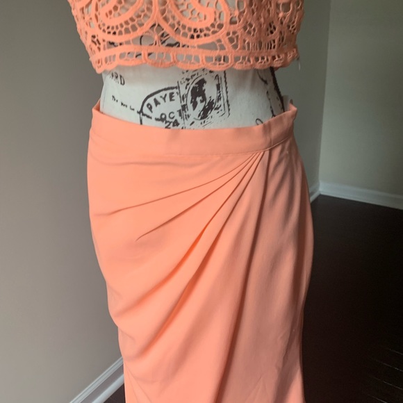 Sabo skirt formal wear - Picture 4 of 7